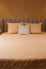Golden Grace Bedding Set
