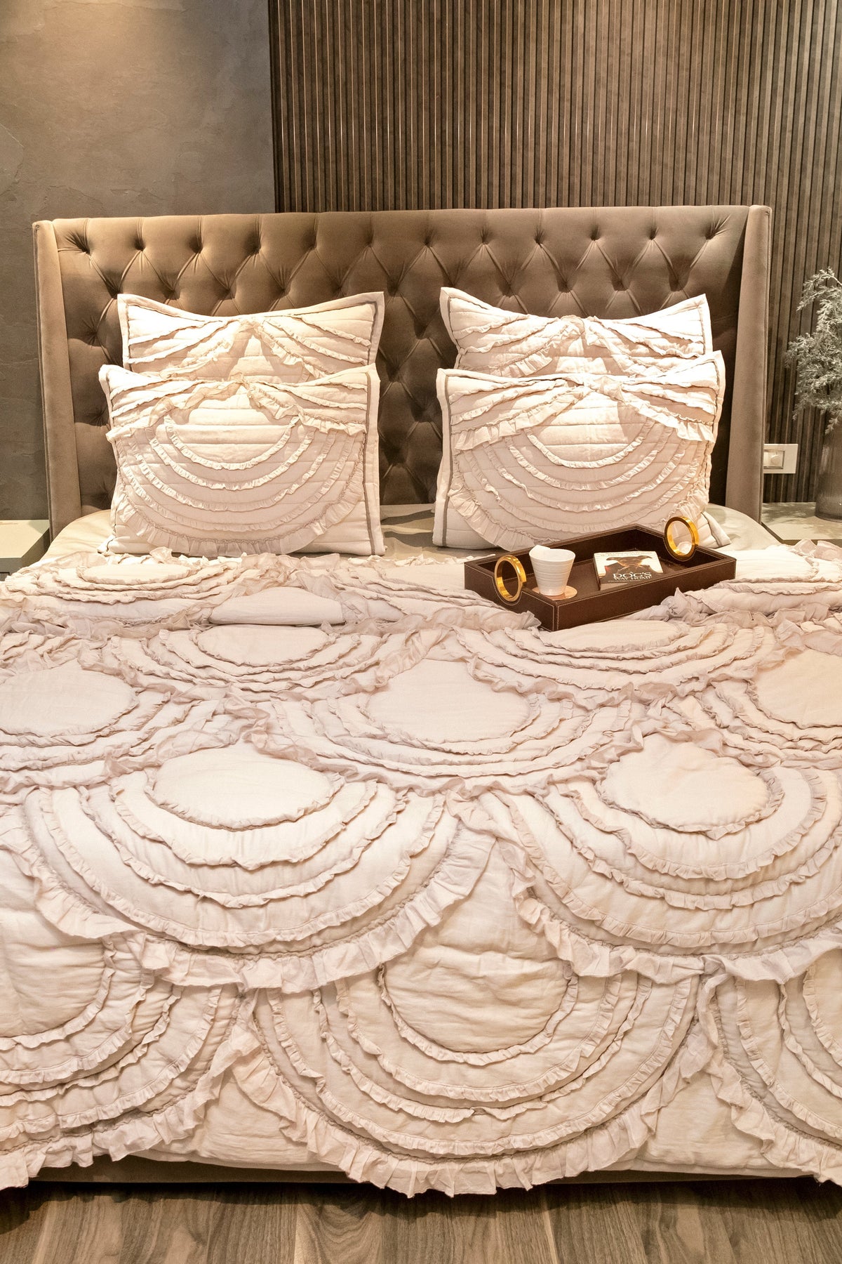 Circular Frilled Bedspread