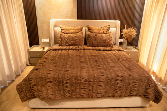 Gathered Bedspread Quilt