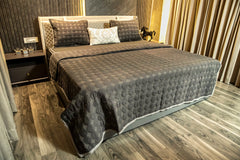 Mega Dot Quilted Bedspread