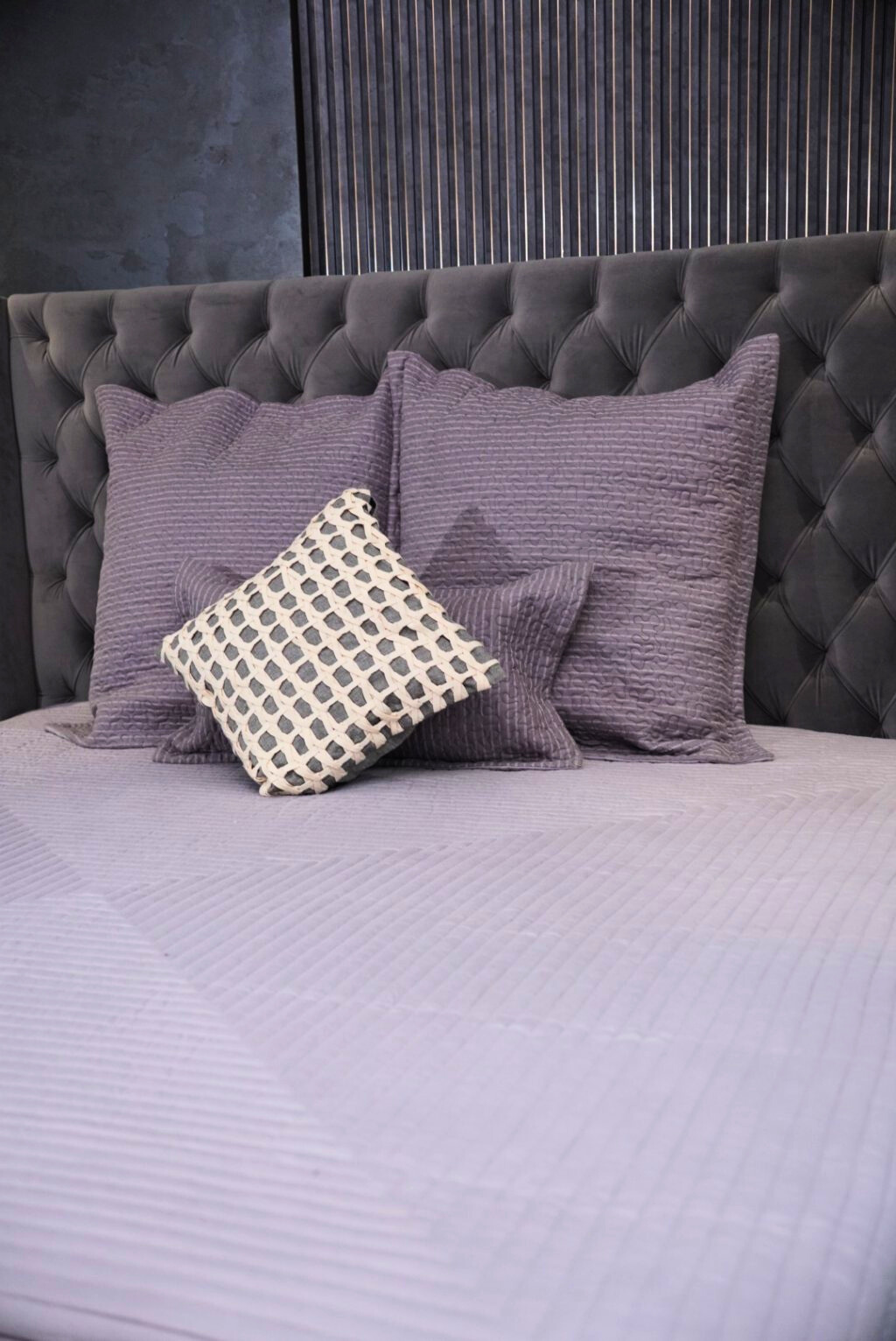 Slate Charm Quilt Set